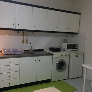 Istos 1 Apartament